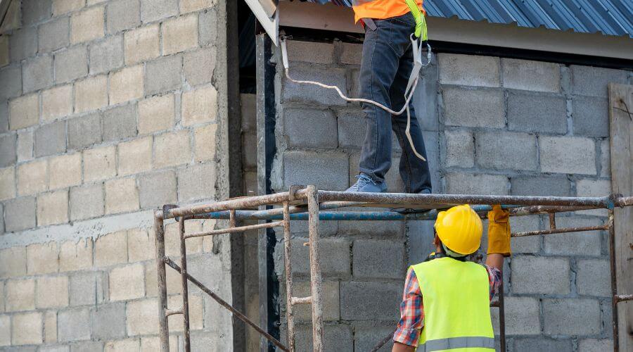 Professional residential roofers in Frisco, TX